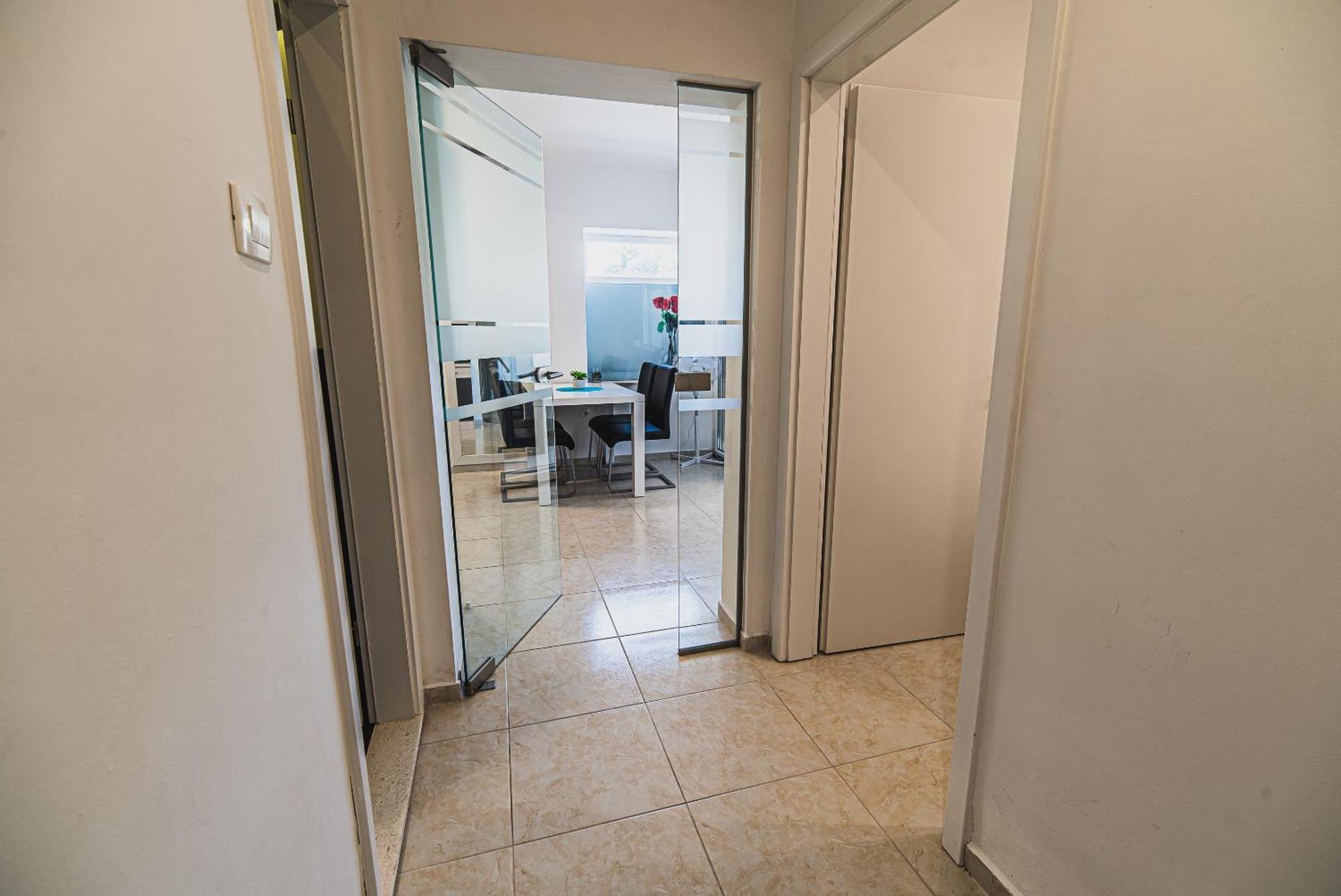 Downtown Park Apartments With Balcony Vodice Rom bilde