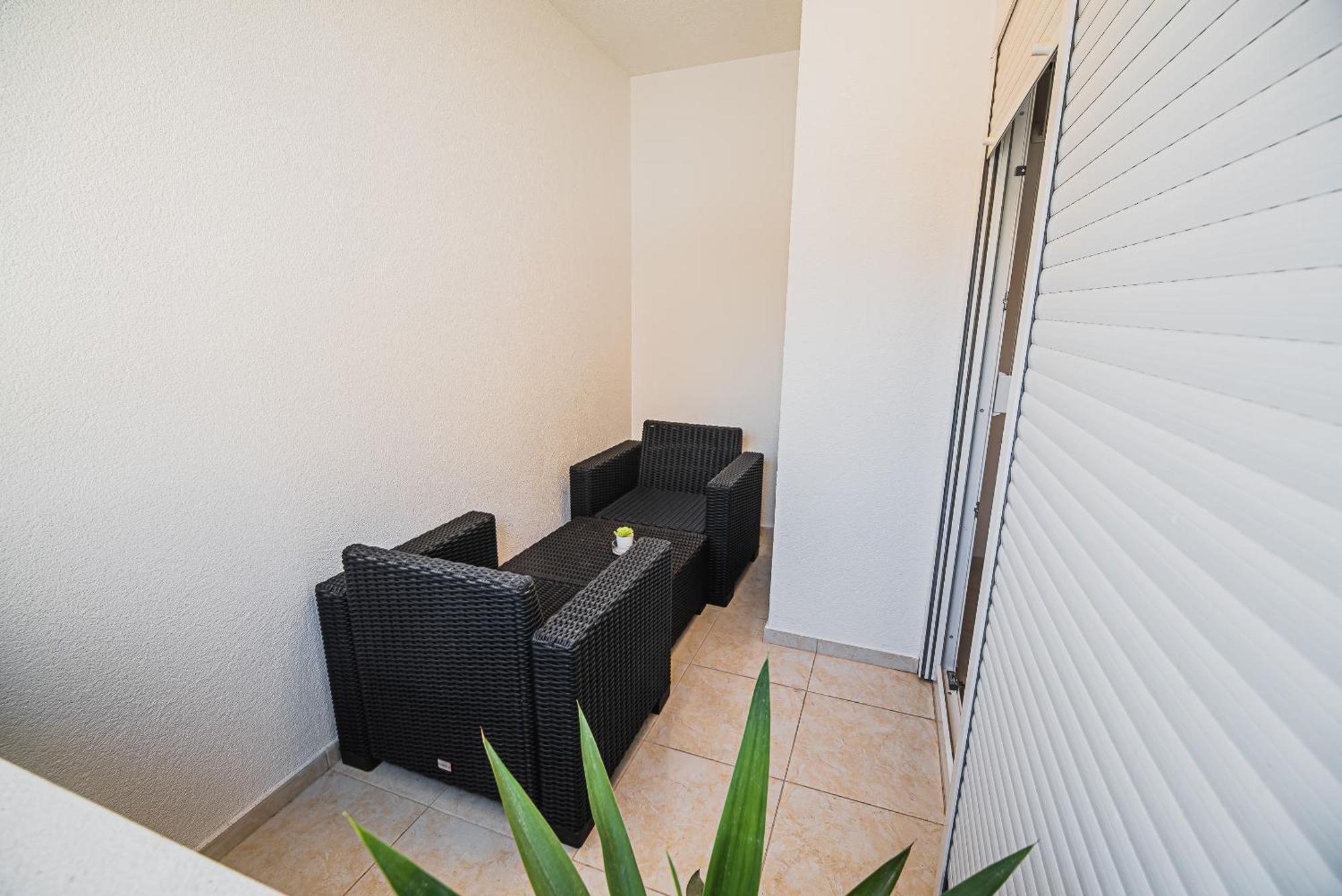 Downtown Park Apartments With Balcony Vodice Rom bilde
