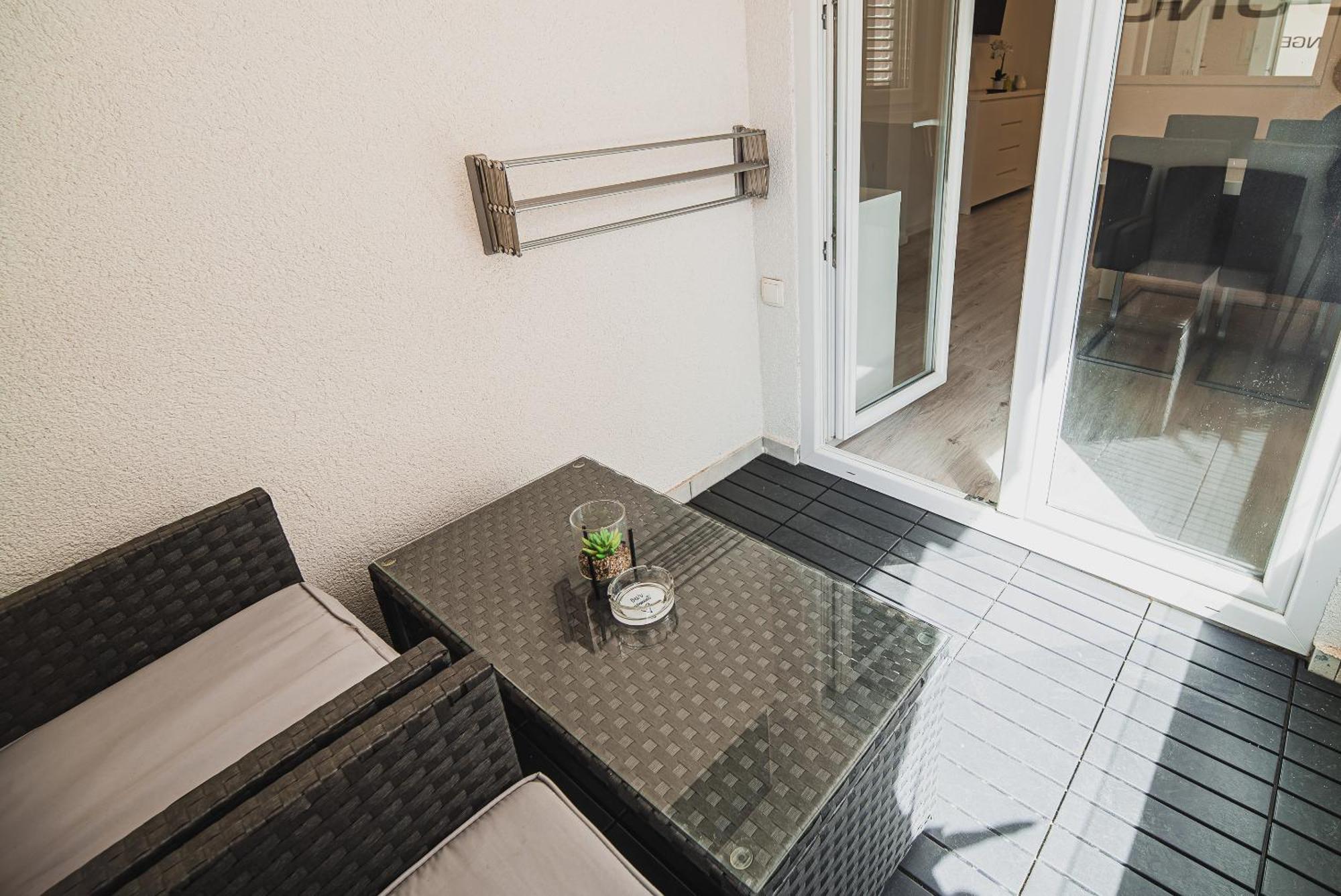 Downtown Park Apartments With Balcony Vodice Rom bilde